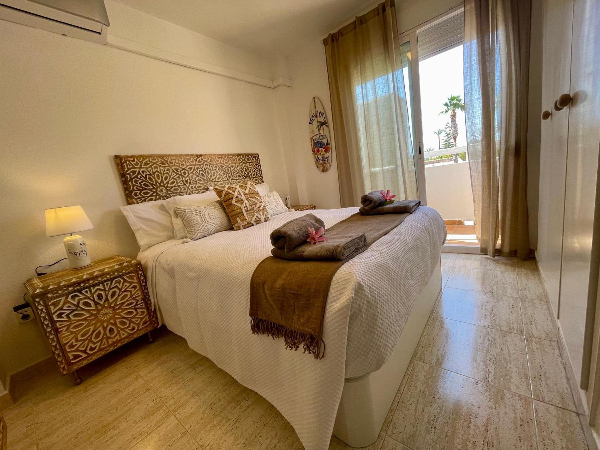 The Beach House Playa Del Arenal Javea - Pool And Garden Steps From The Beach Platja de Larenal Eksteriør billede